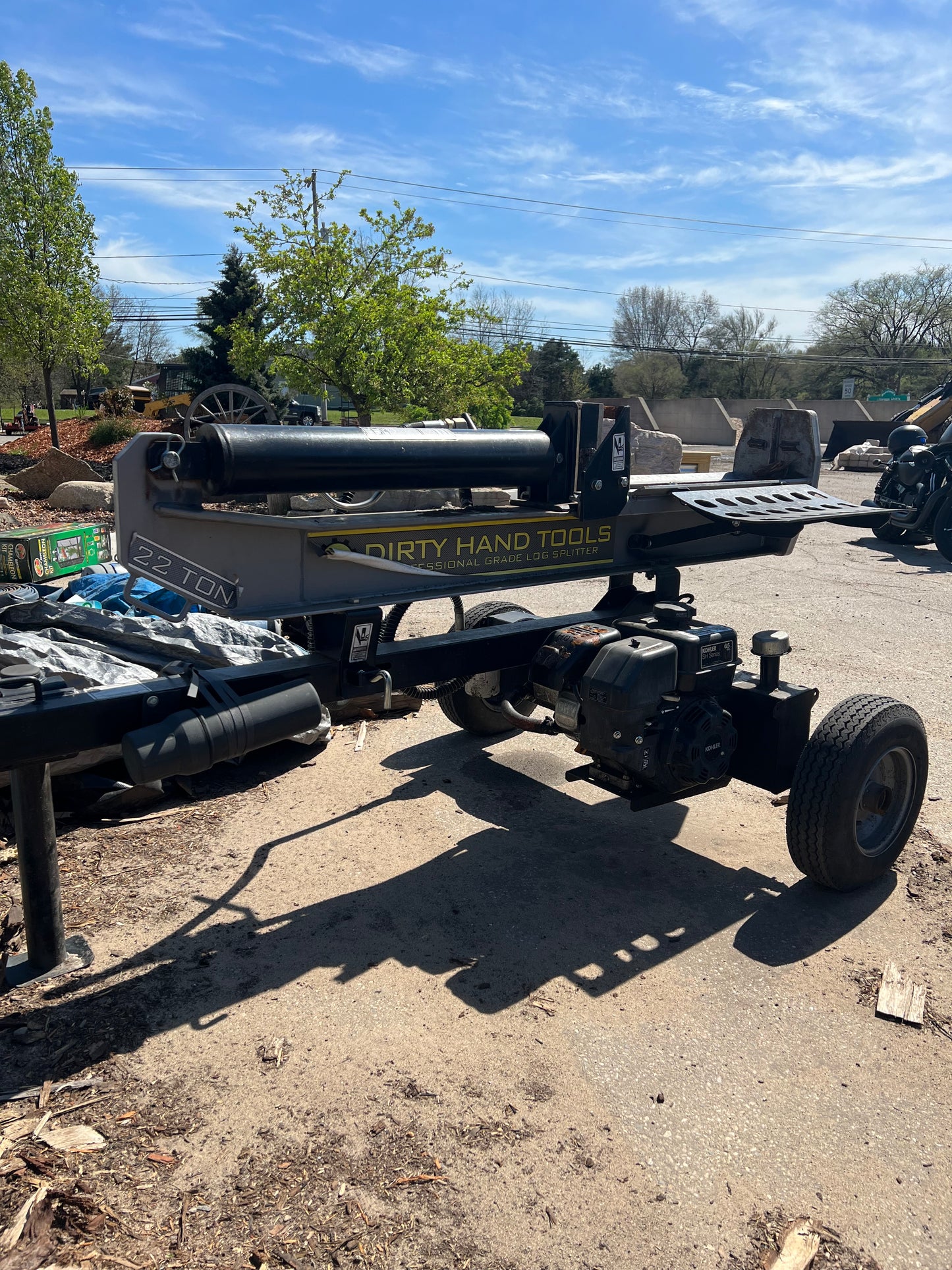 Log Splitter With SideArm