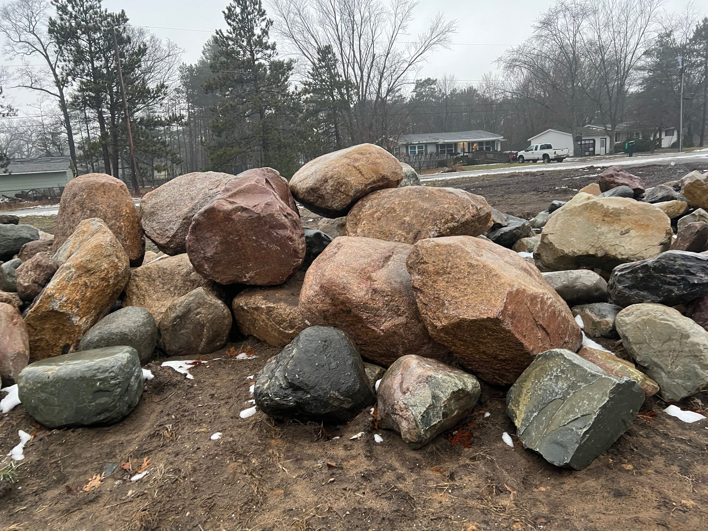 Michigan Field Stone 2-3Ft