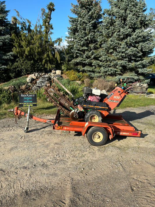 1030 Ditchwitch Trencher