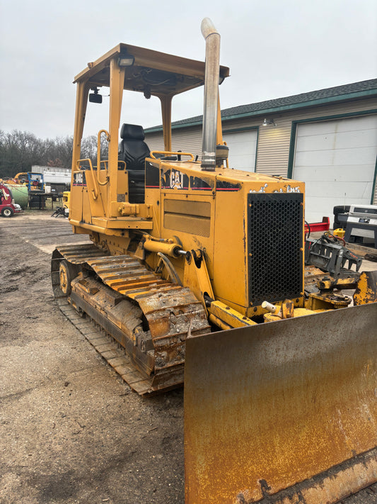 D4 Dozer For Hire