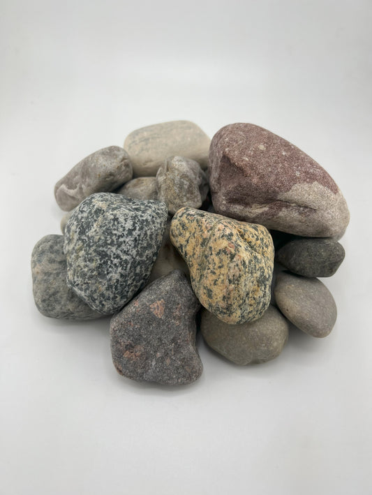 River Rock 1-3in, Decorative Stone, Used for Aquarium Rocks, Terrarium Rocks, Planter Rocks, Gardening Rocks & Tumbling Stones.